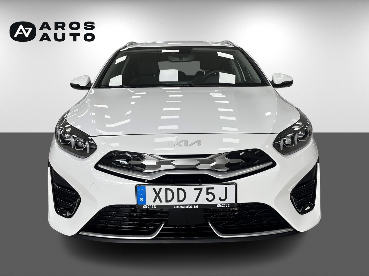 Kia Ceed 2023, bild 2/10