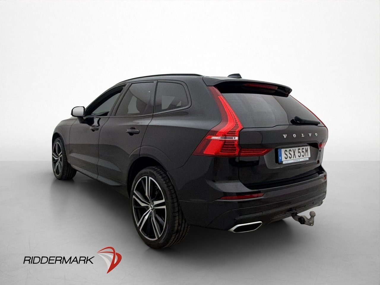 Volvo XC60 B4 AWD 197hk R-Design Läder 2021, bild 5/36