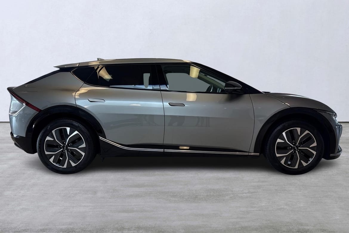 Kia EV6 RWD 77,4 kWh Plus 2023, photo 3/10