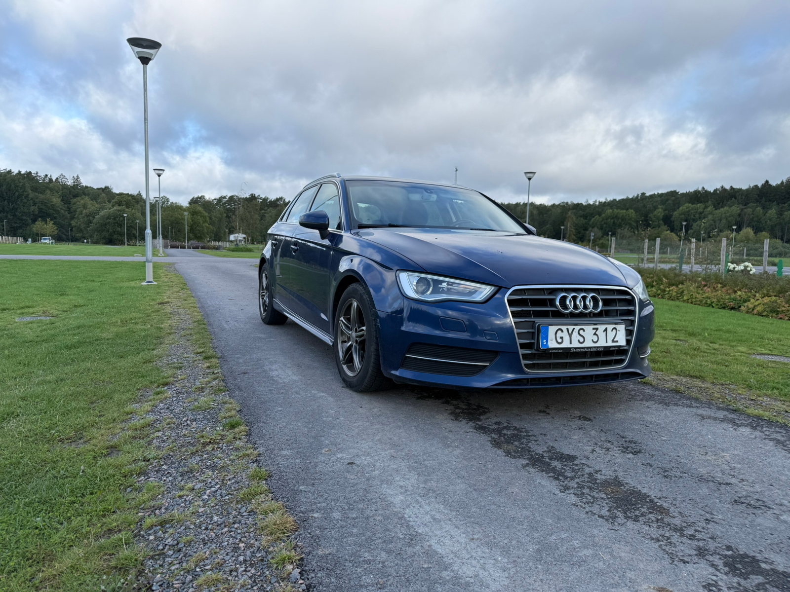 Audi A3 Sportback 1.6 TDI ultra Manuell 2016, kuva 2/4