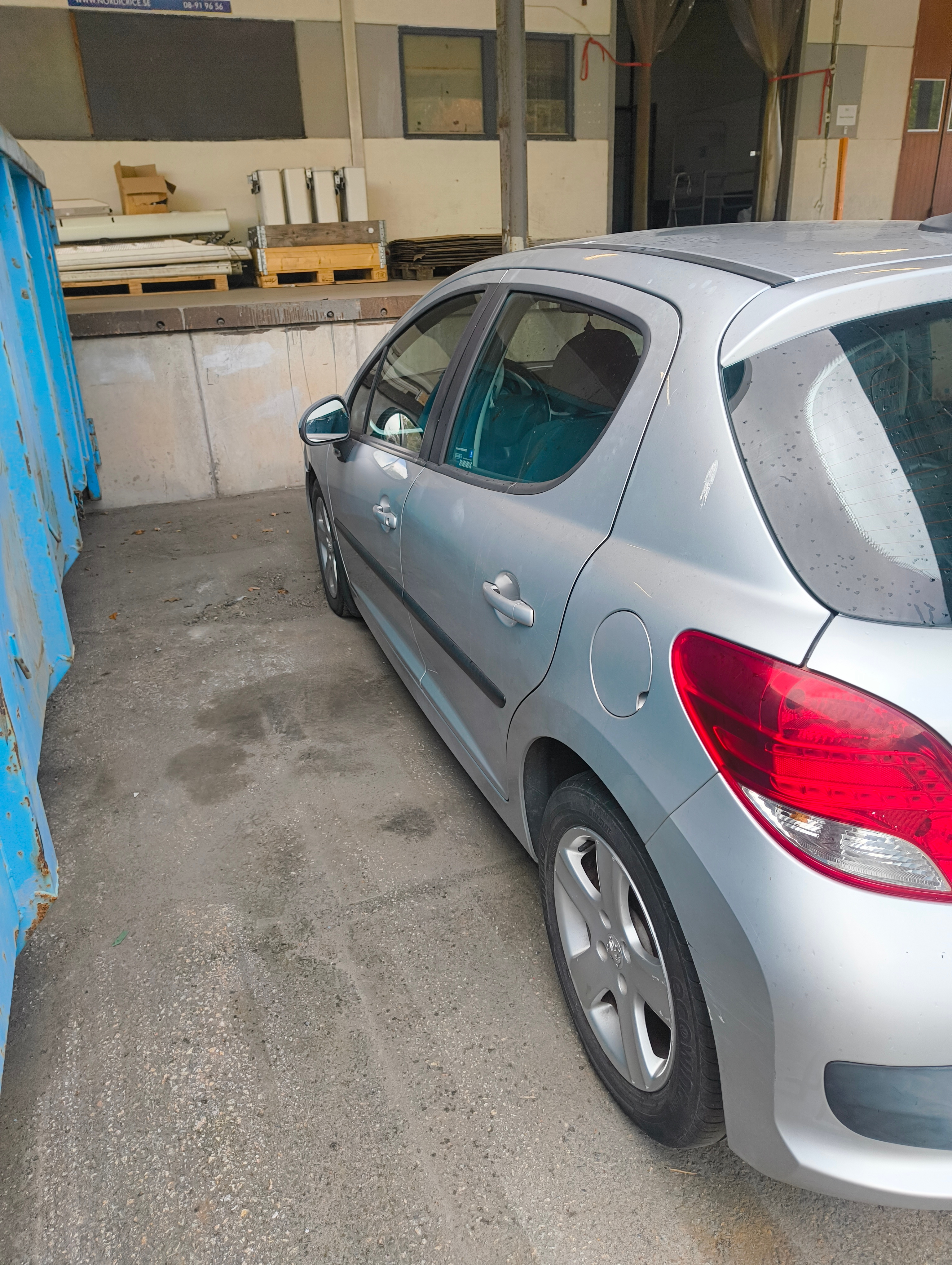Peugeot 207 5-dörrar 1.6 HDi FAP Manuell 2009, bild 4/10