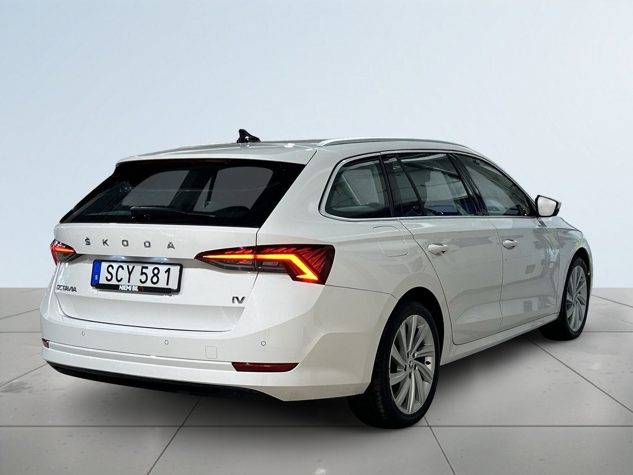Skoda Octavia Kombi iV Style Psens 2021, bild 6/19