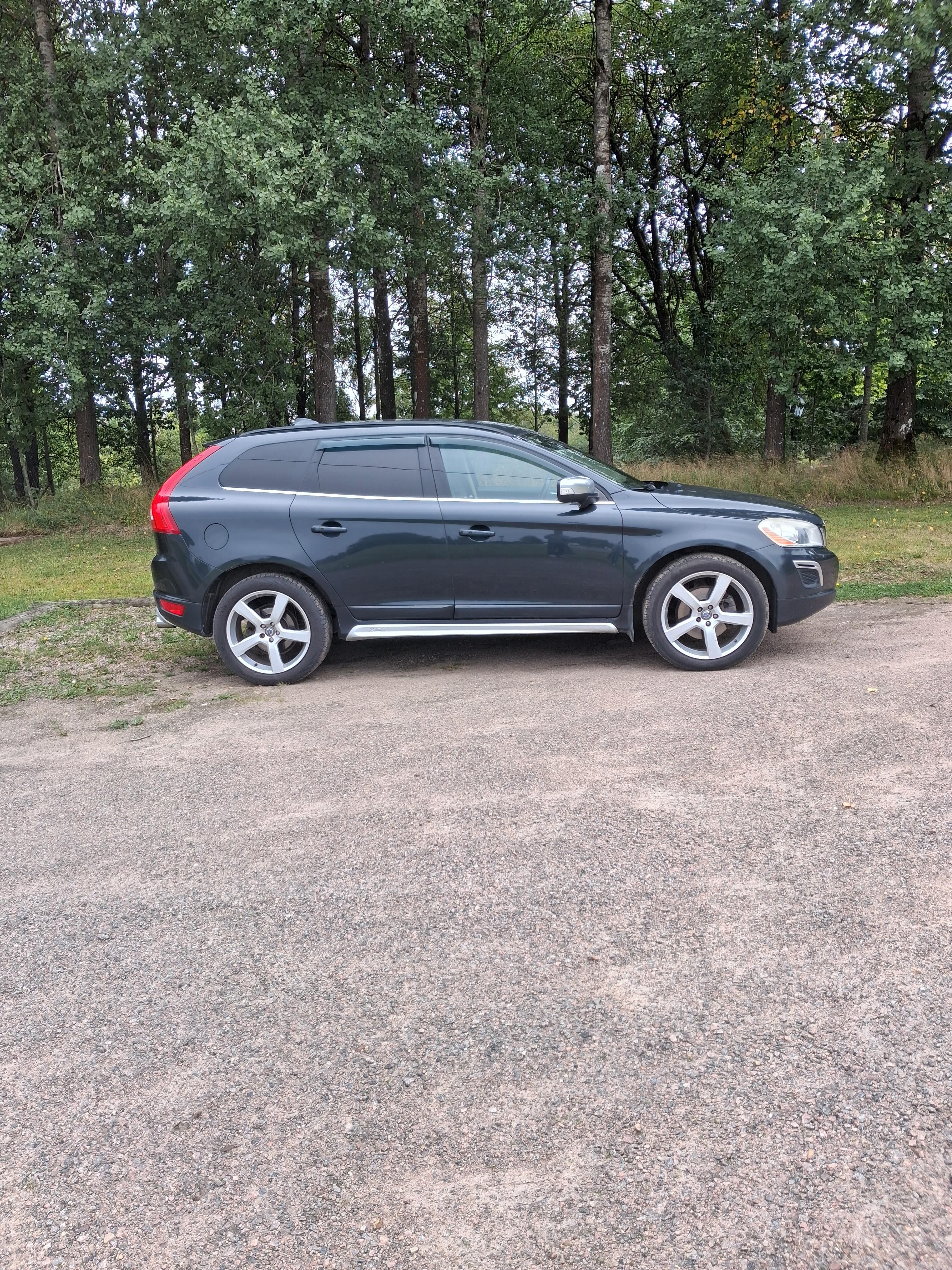 Volvo XC60 D5 AWD Geartronic 2012, bild 6/10