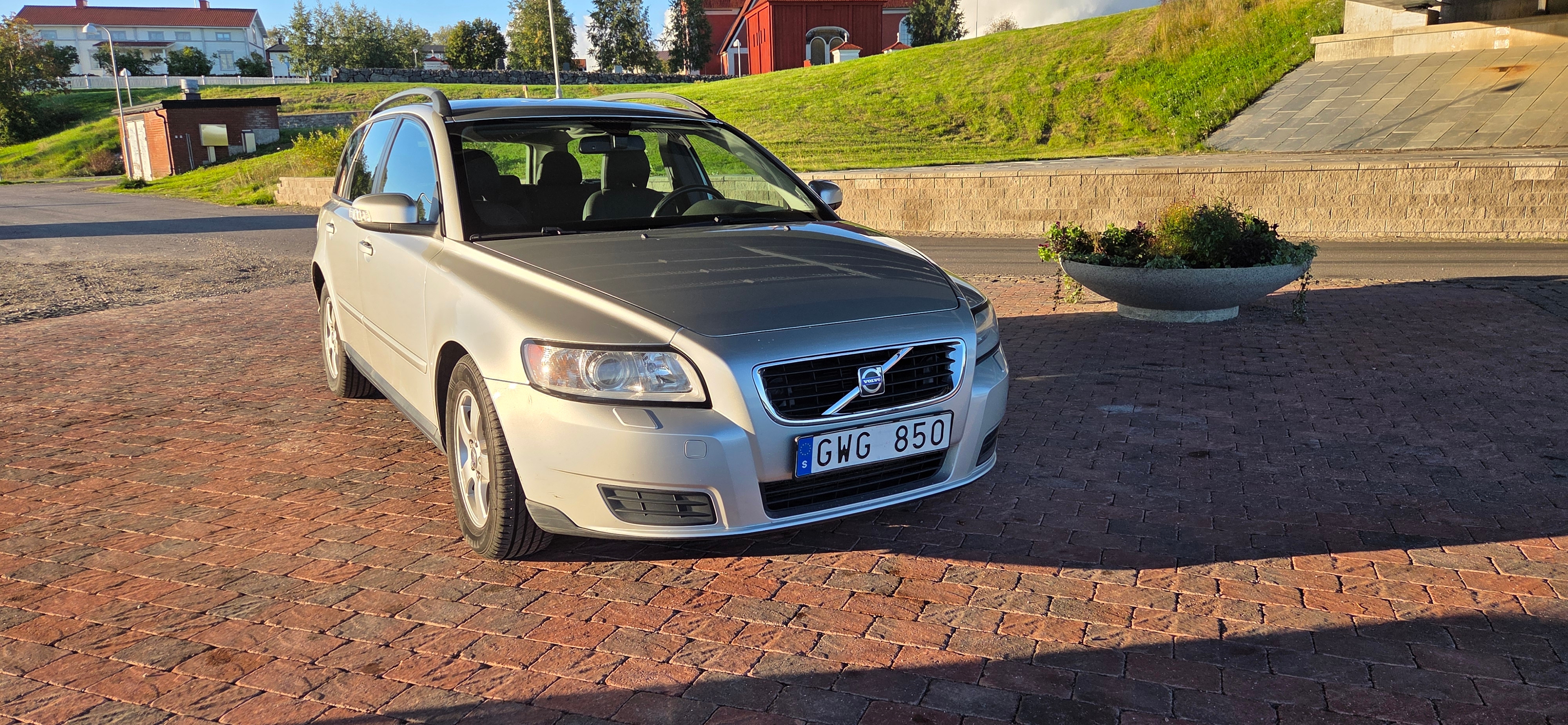 Volvo V50