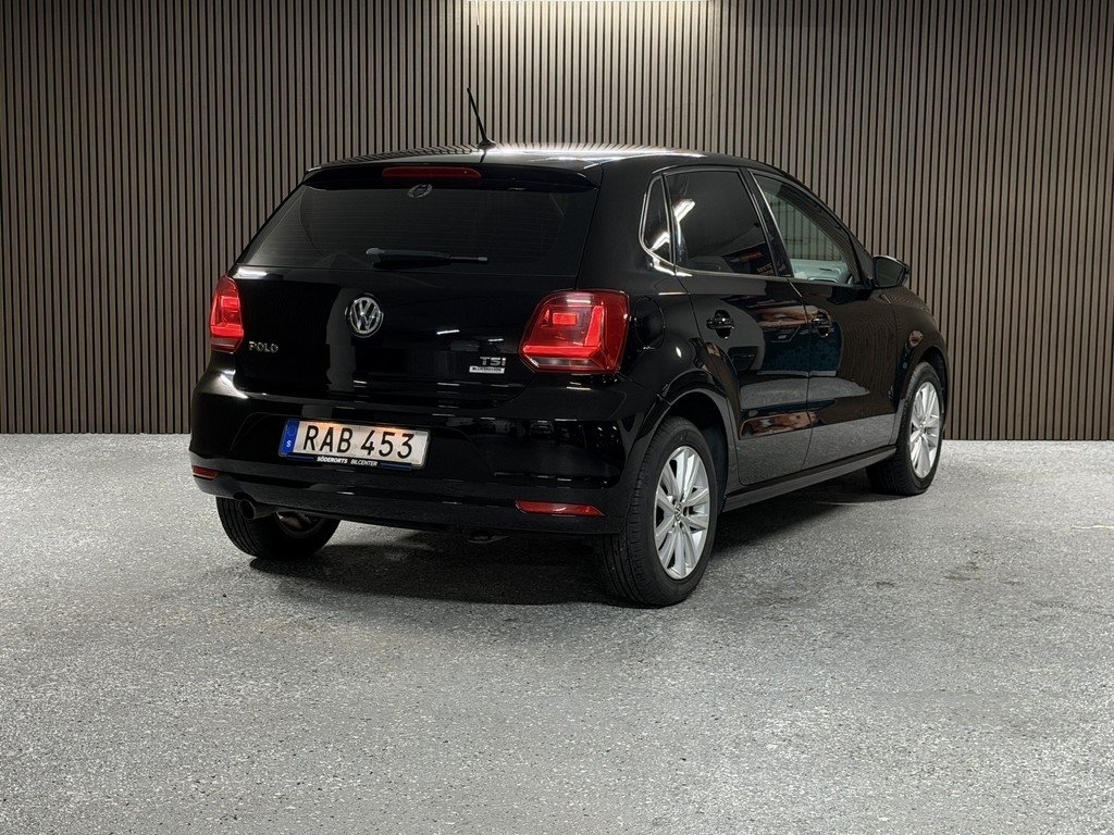 Volkswagen Polo 2015, bild 6/10