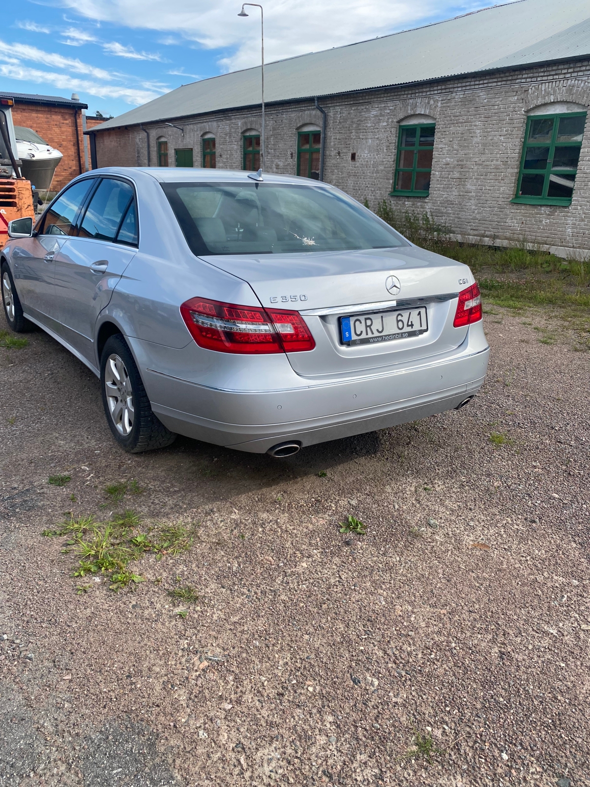 Mercedes-Benz E 350 2010, bild 2/3