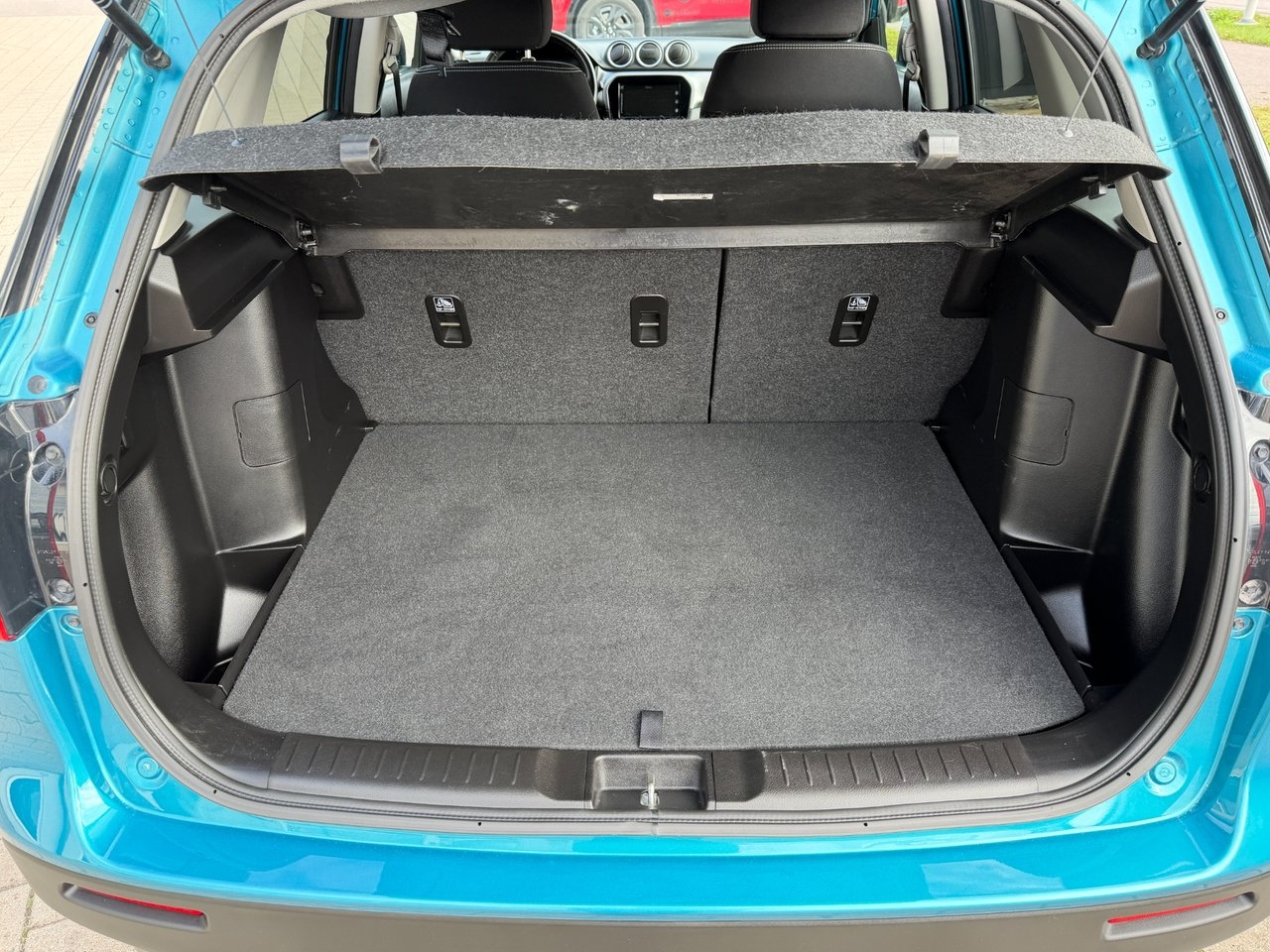 Suzuki Vitara 1.5 HEV AllGrip AGS, 115hk 2023, photo 7/10