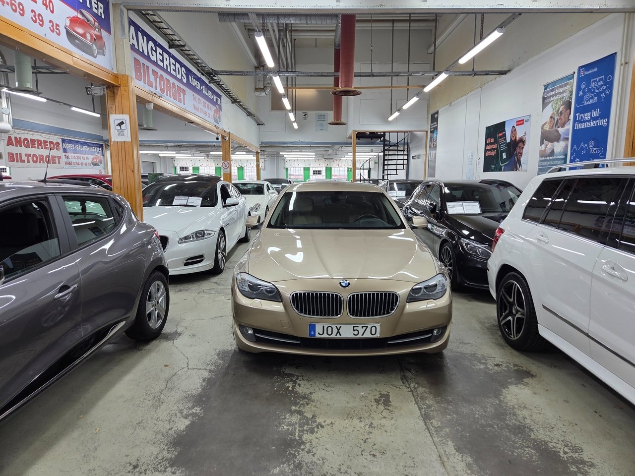 BMW 520 d Sedan Steptronic 2011, bild 3/10