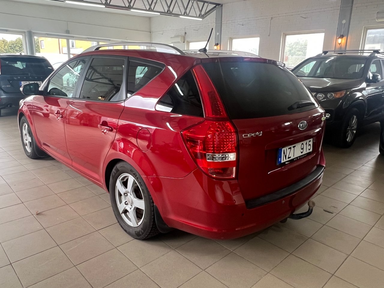 Kia Ceed cee'd_sw 1.6 CRDi ECO Euro 5 2012, bild 5/10