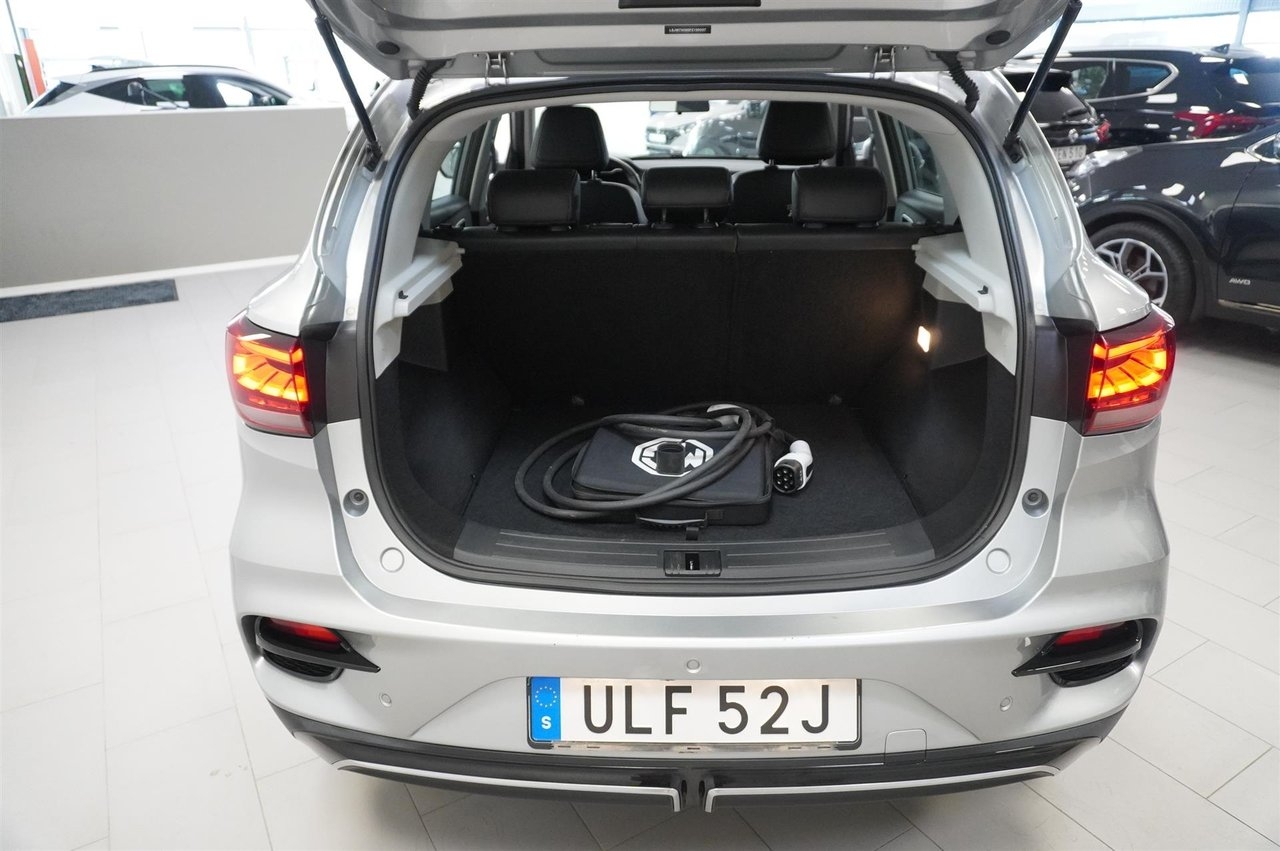 MG ZS Luxury Long Range 70 kWh 156 hk 2023, photo 5/10