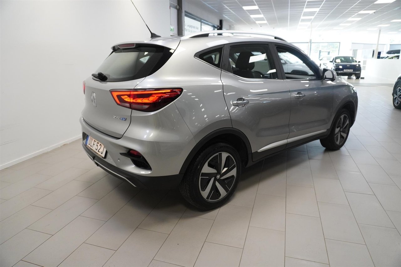 MG ZS Luxury Long Range 70 kWh 156 hk 2023, photo 4/10
