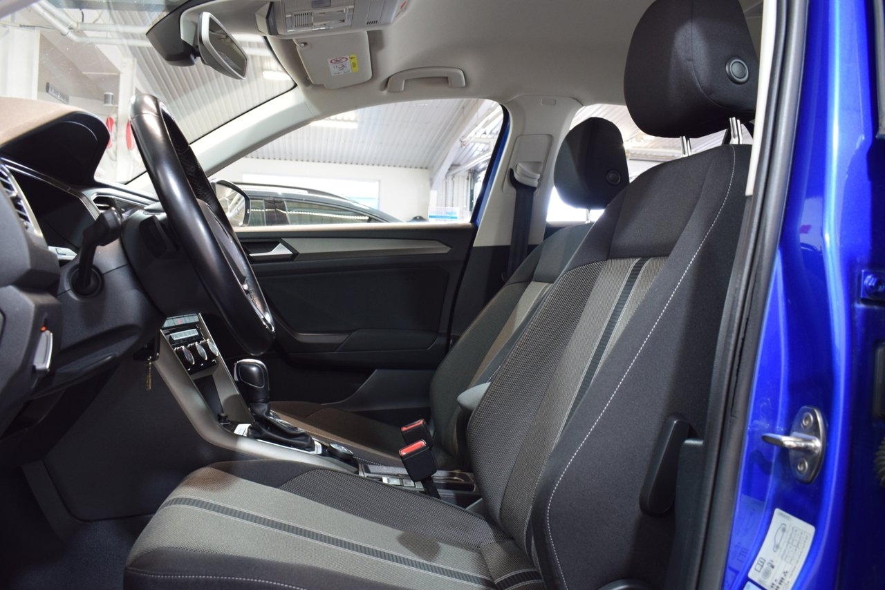 Volkswagen T-Roc 2021, kuva 7/10