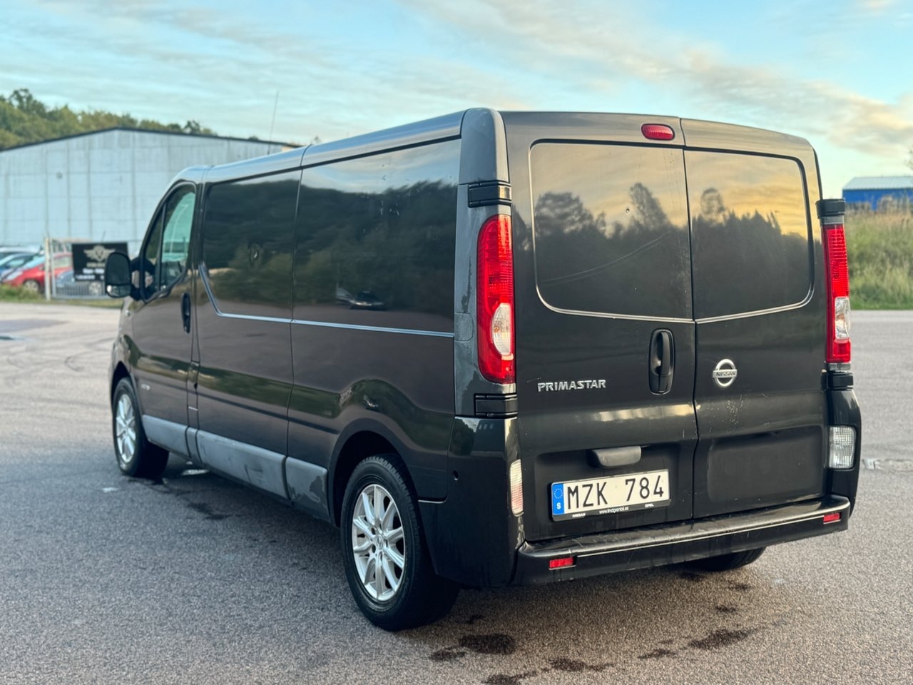 Nissan Primastar 2.9t 2.0 dCi Manuell 2013, bild 5/10