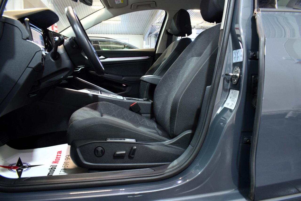 Volkswagen Golf Sportscombi 1.5 eTSI 2023, bild 6/10