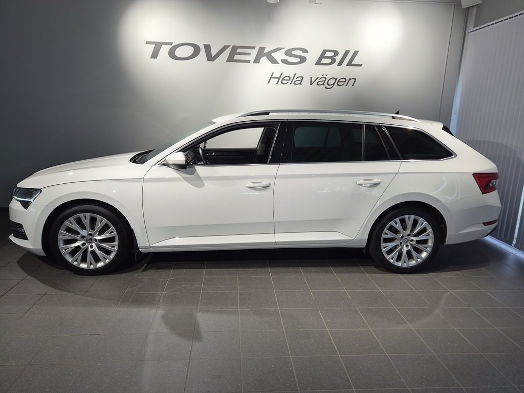 Skoda Superb 2021, bild 4/10