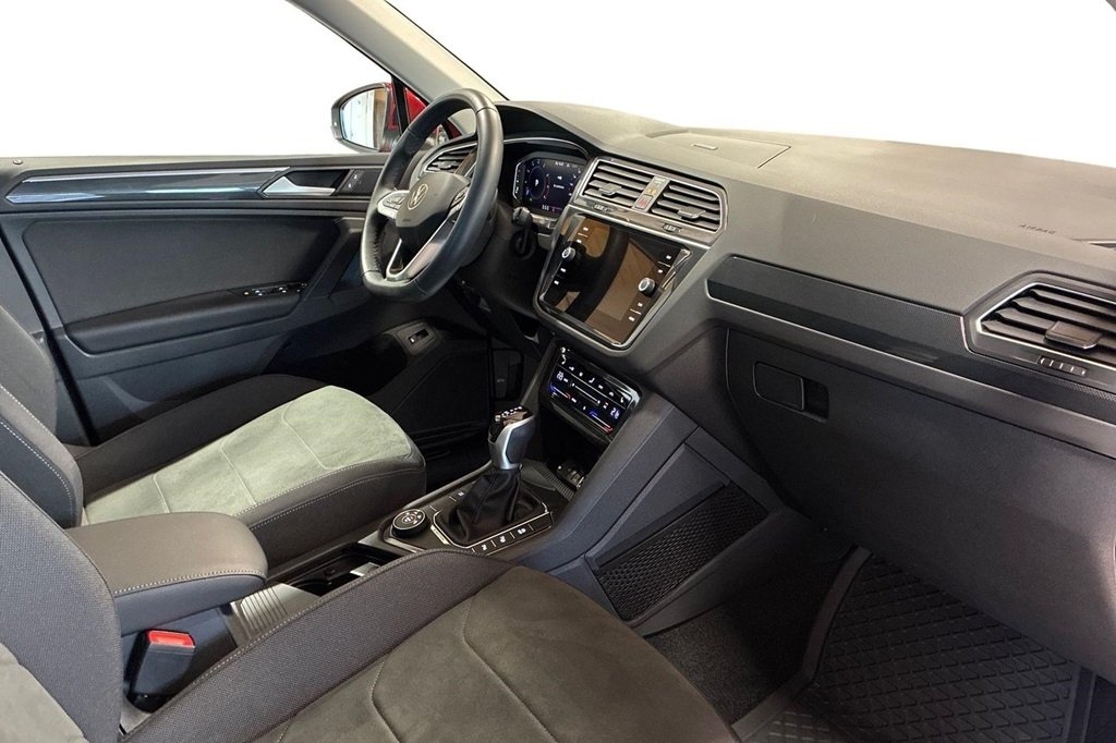 Volkswagen Tiguan 2024, bild 6/10