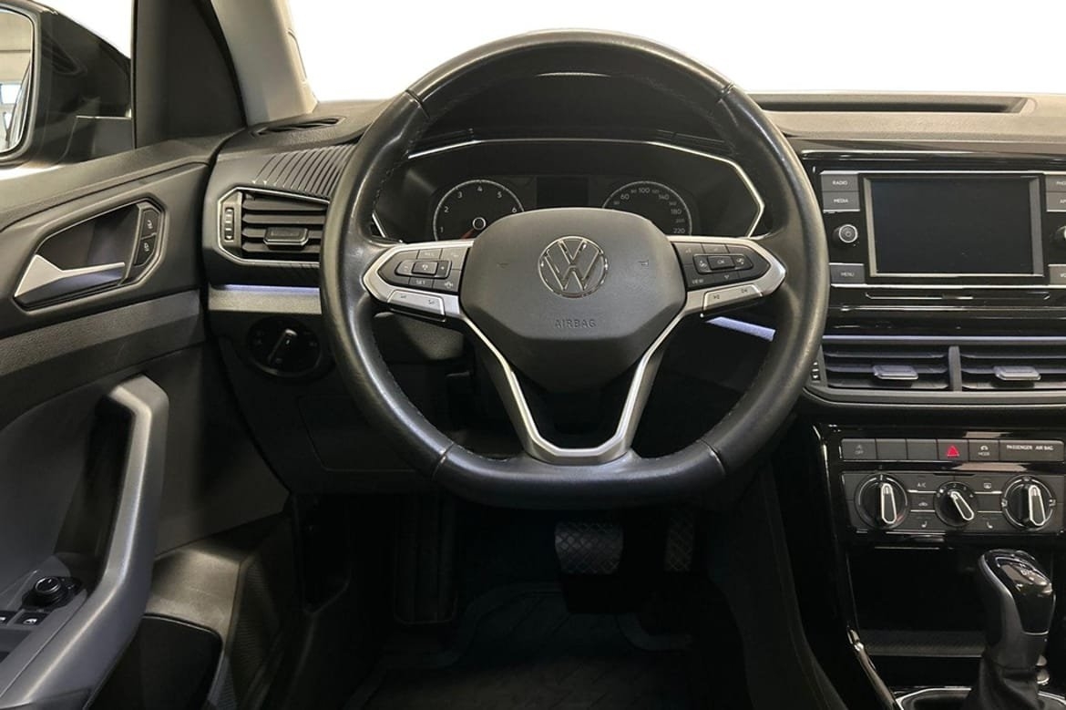 Volkswagen T-Cross 2021, photo 6/10
