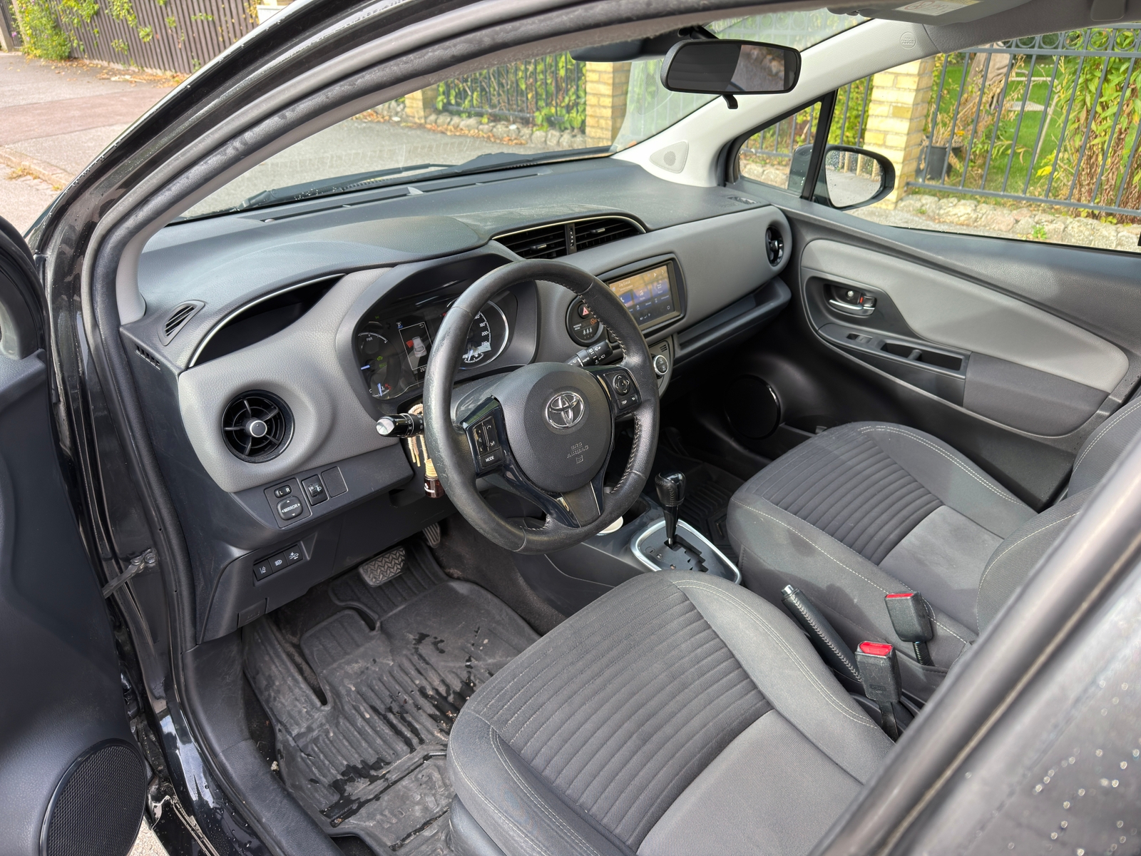 Toyota Yaris Hybrid e-CVT 2020, bild 5/10