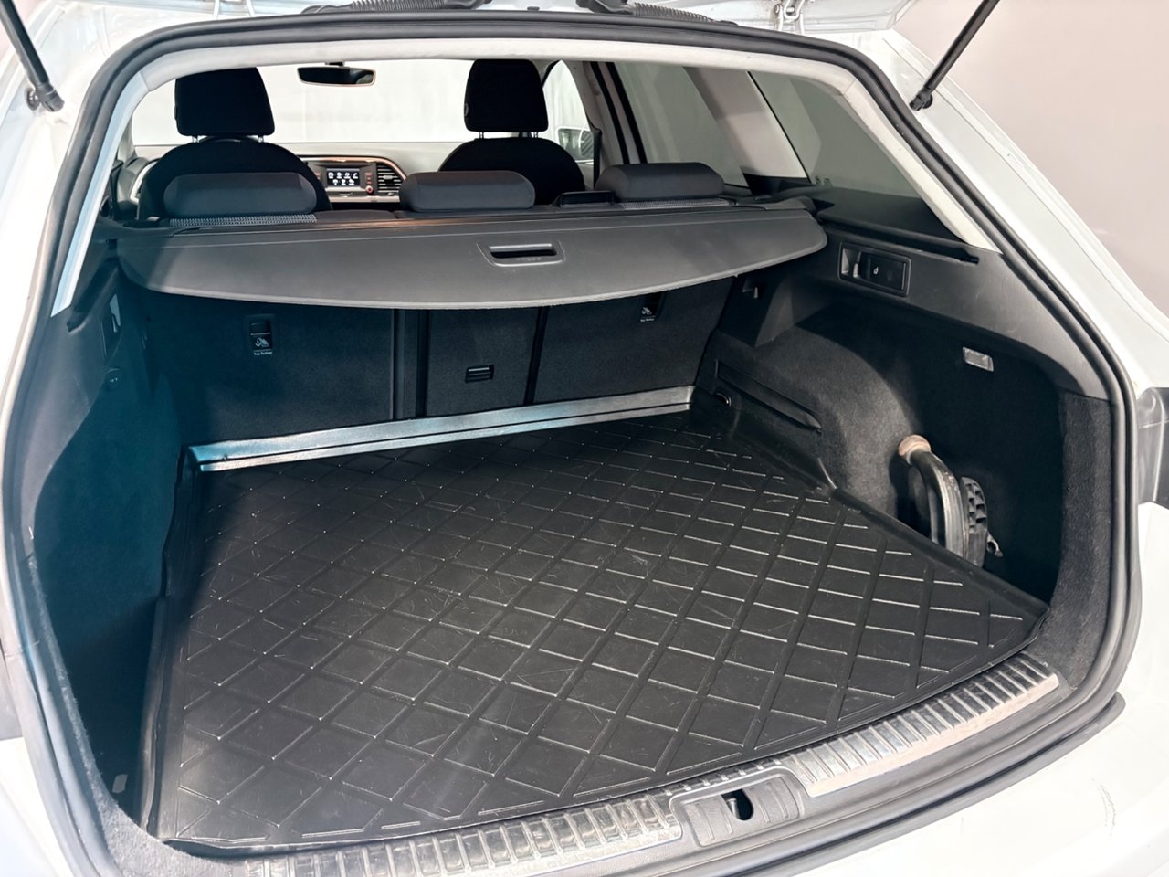 Seat Leon 2018, bild 7/10