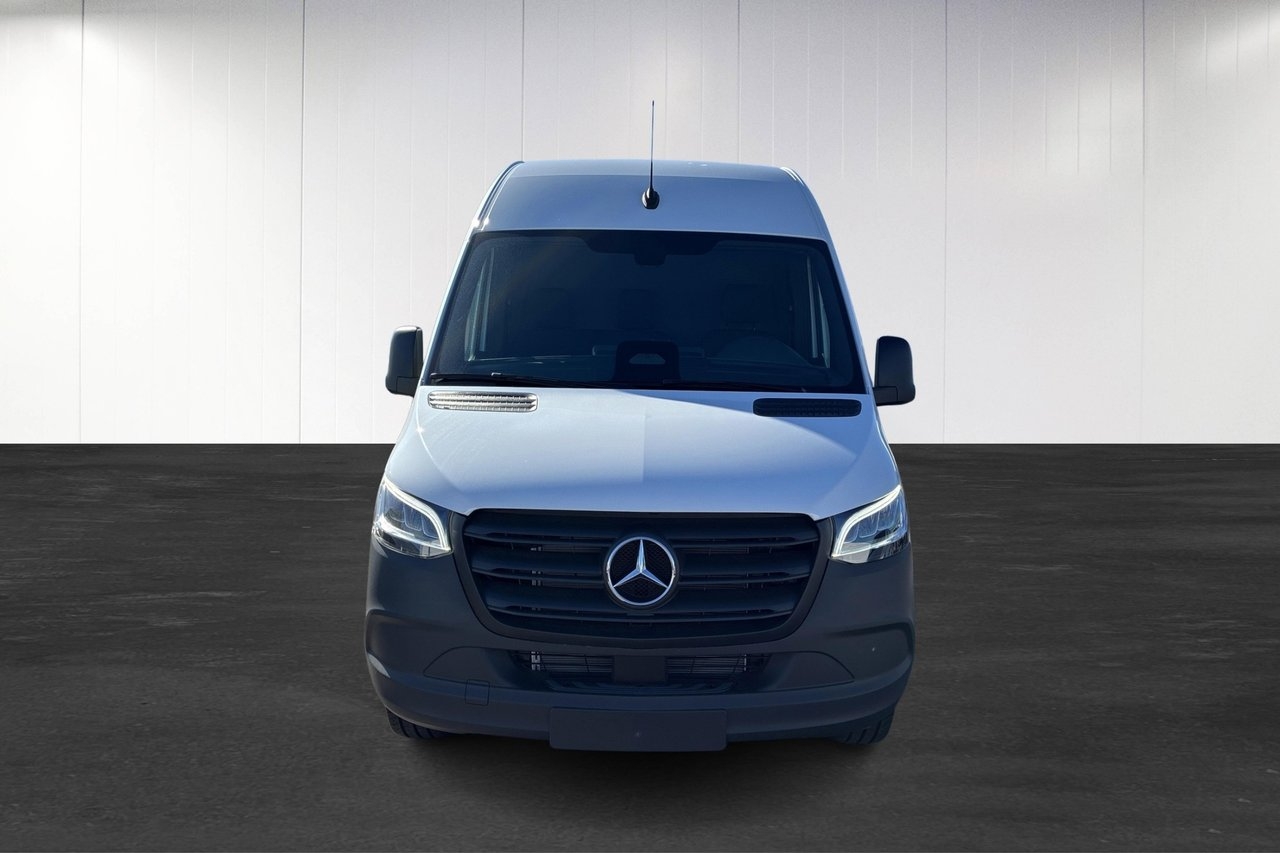 Mercedes-Benz Sprinter 2027, bild 5/10