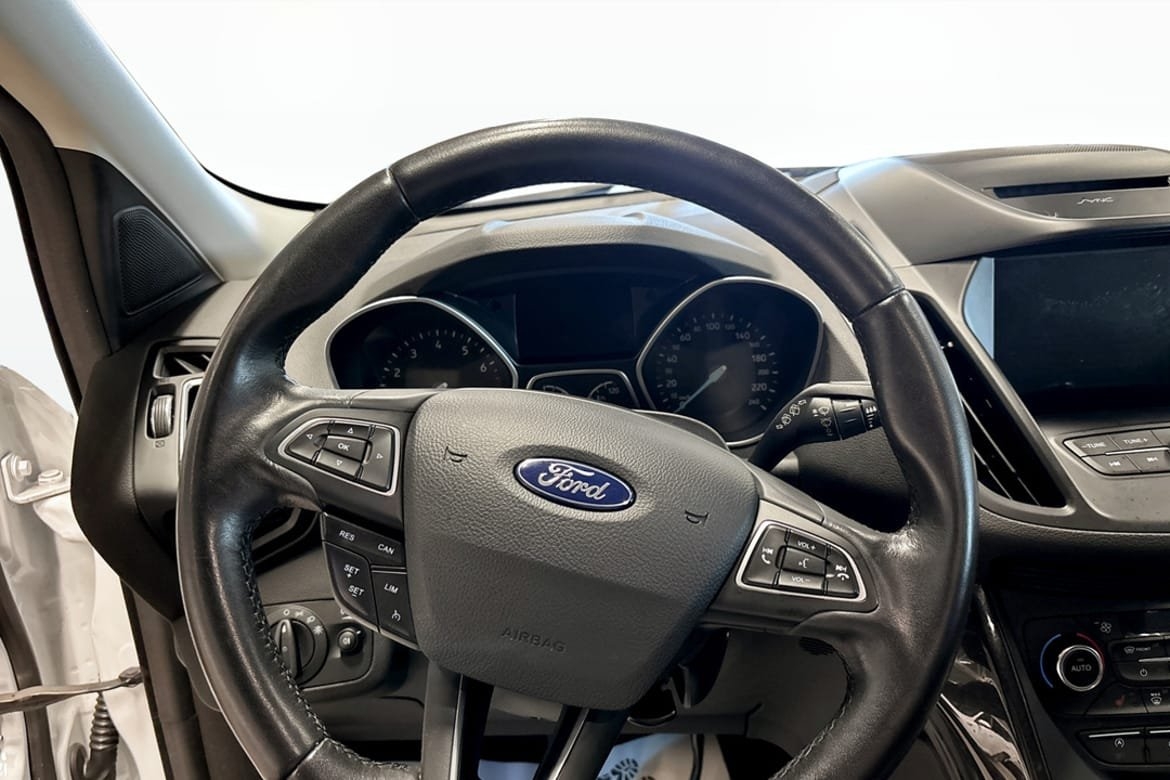 Ford Kuga 1.5 EcoBoost Manuell, 150hk 2018, bild 7/9
