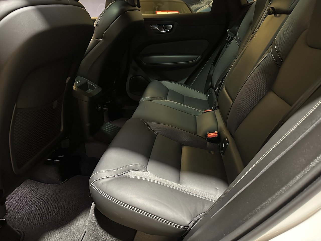Volvo XC60 2025, bild 3/10