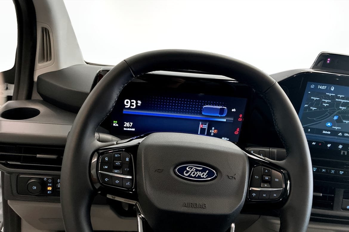 Ford E-Transit 2026, photo 6/7