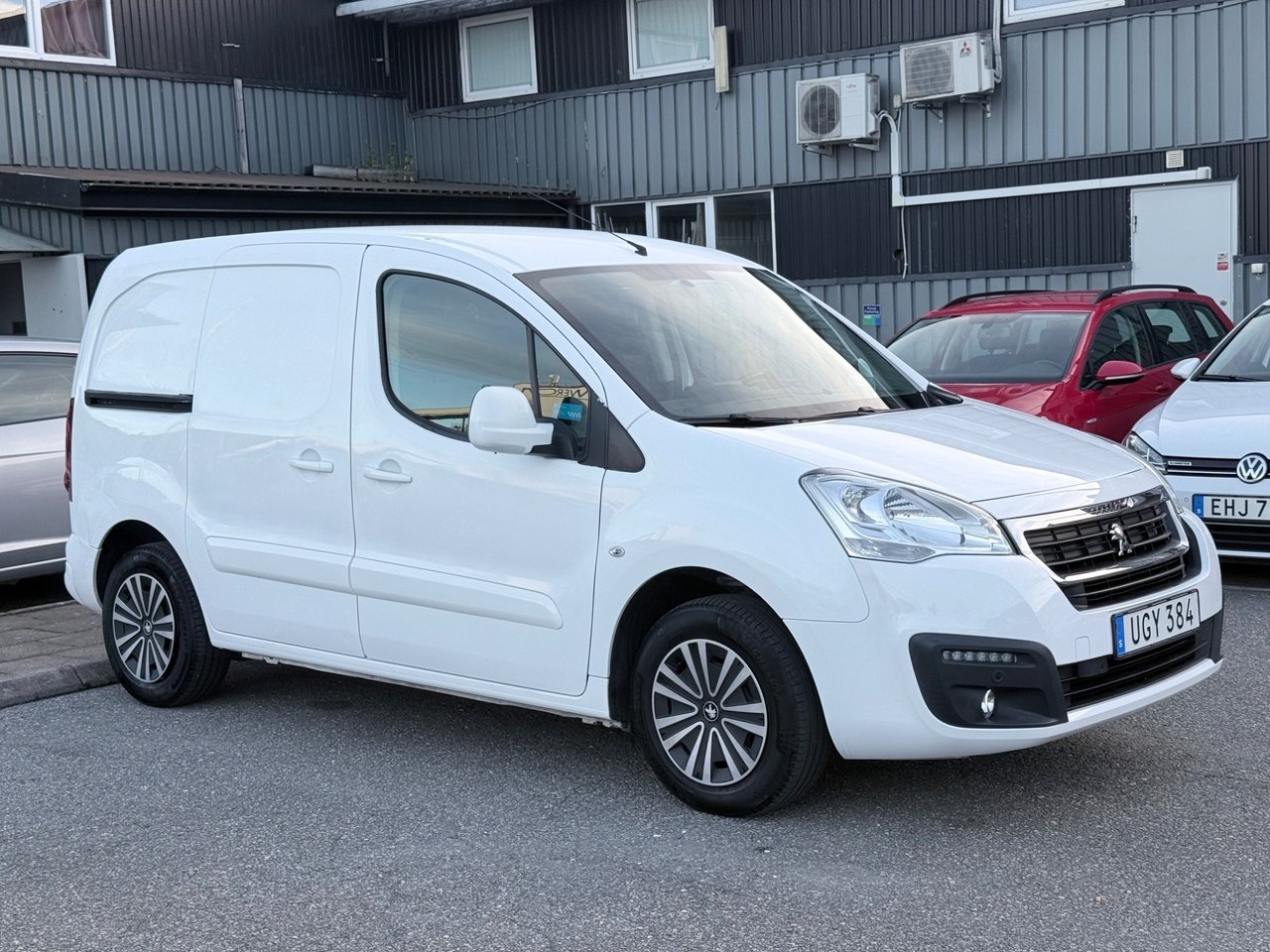 Peugeot Partner 2018, photo 2/10