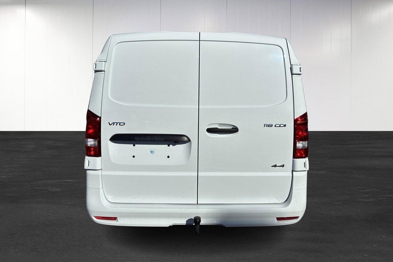 Mercedes-Benz Vito 2026, photo 6/10