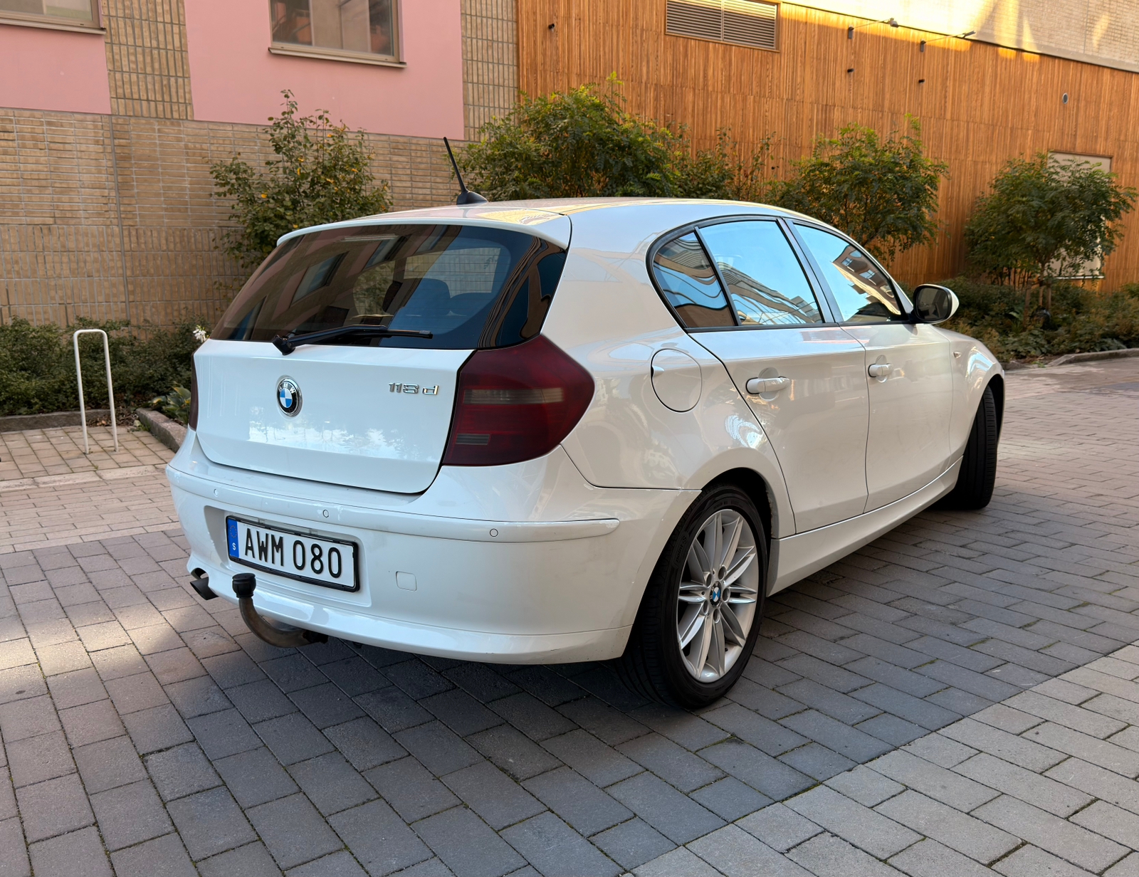 BMW 118 d 5-dörrars Manuell 2011, bild 3/9