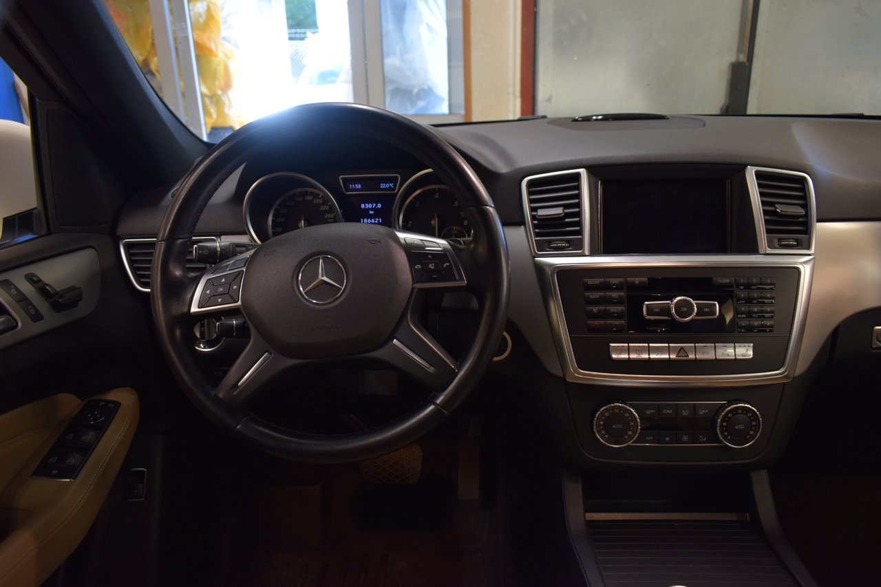 Mercedes-Benz ML 2012, bild 6/10