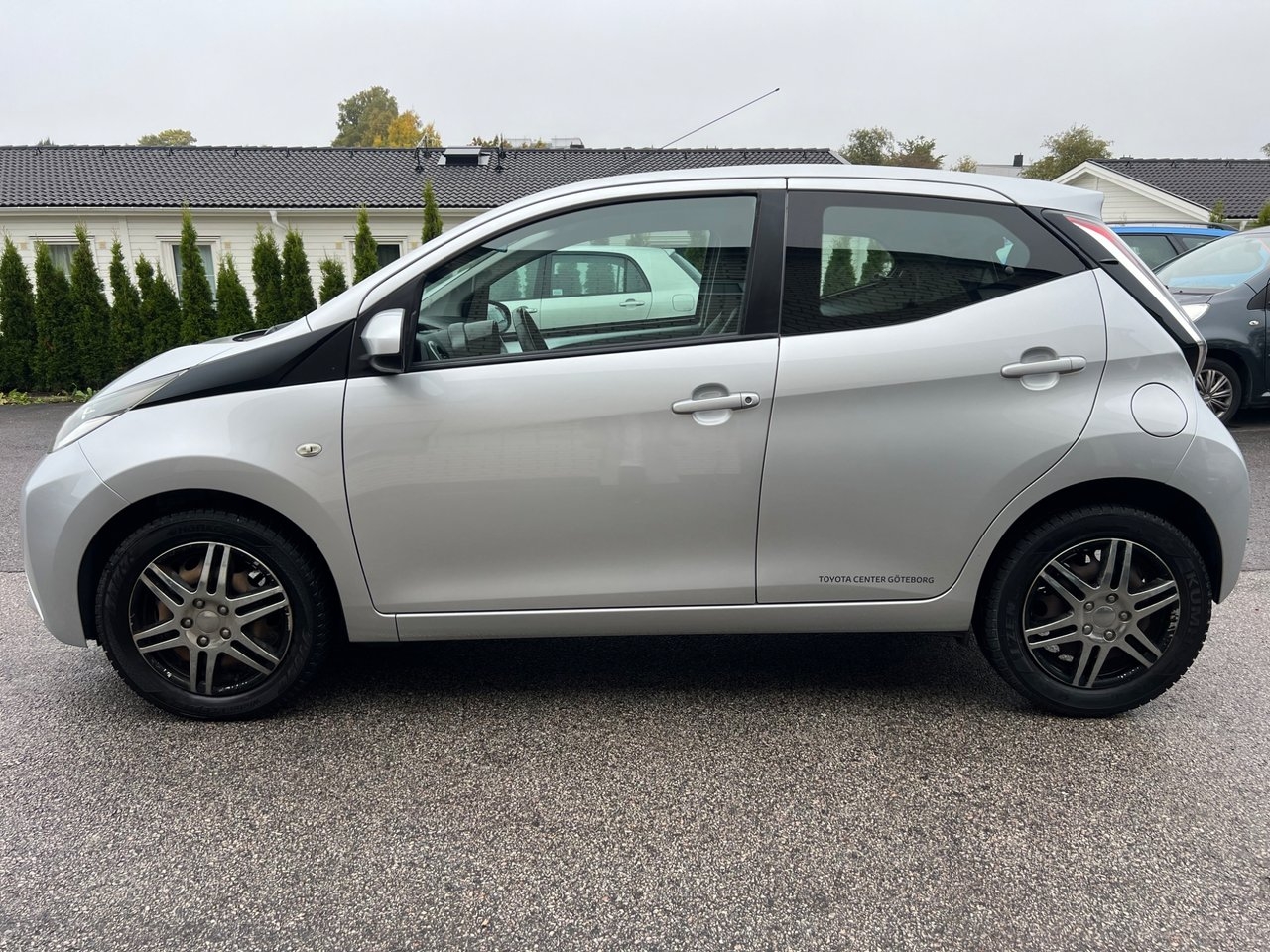 Toyota Aygo 1.0 69hk X-PLAY Touch Lågmil 2015, bild 6/10