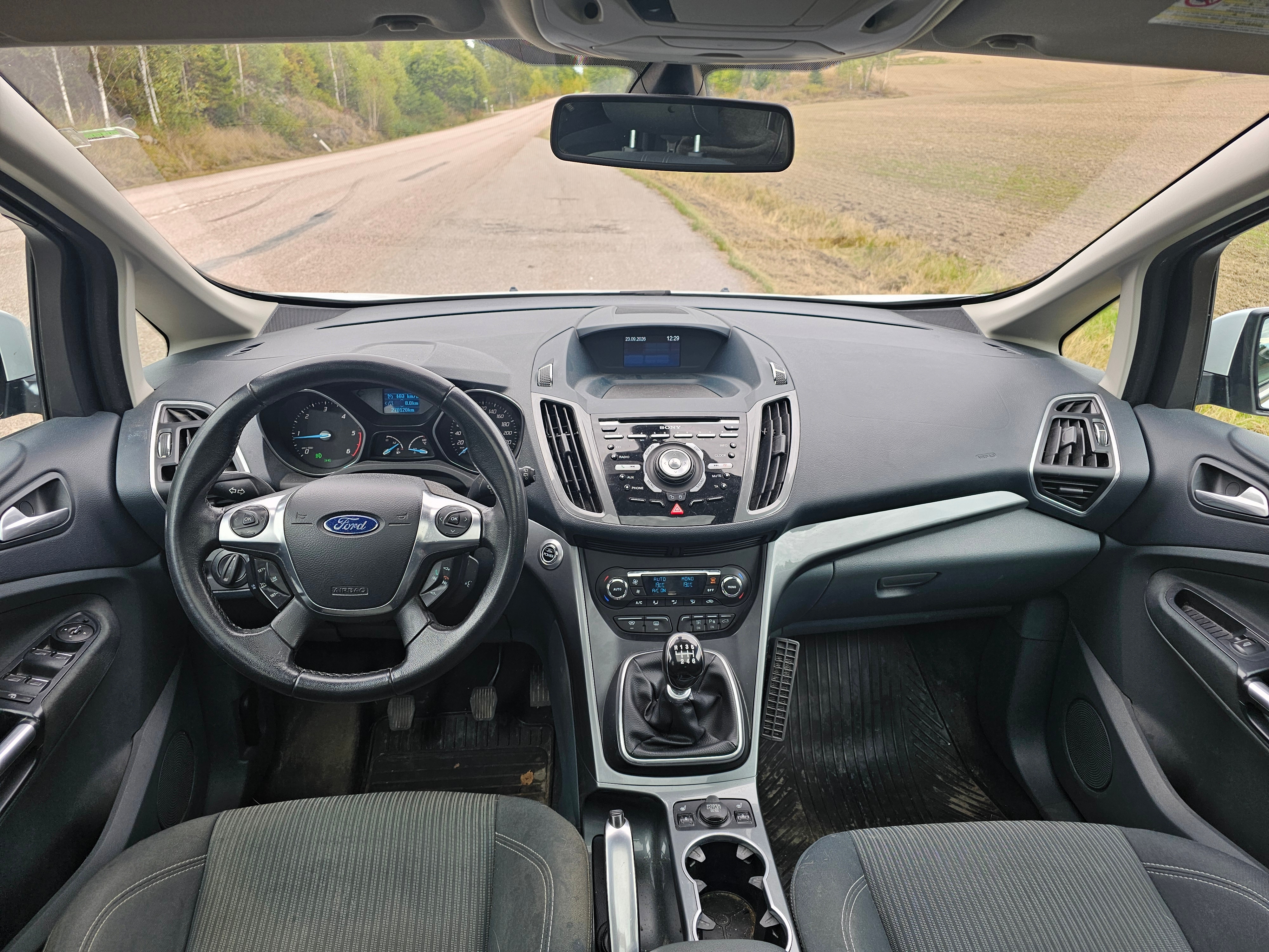 Ford C-Max 2.0 TDCi Manuell 2012, bild 4/6