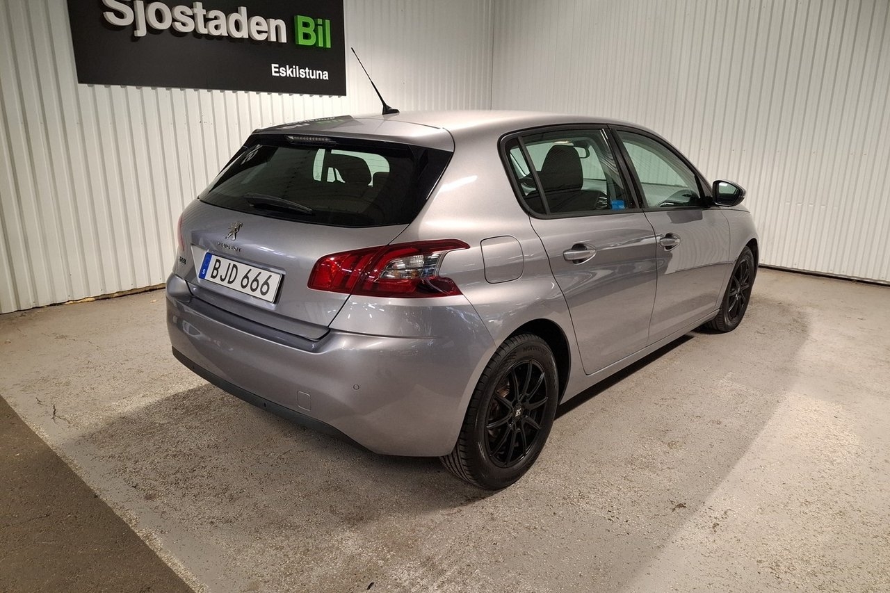 Peugeot 308 2018, kuva 7/10