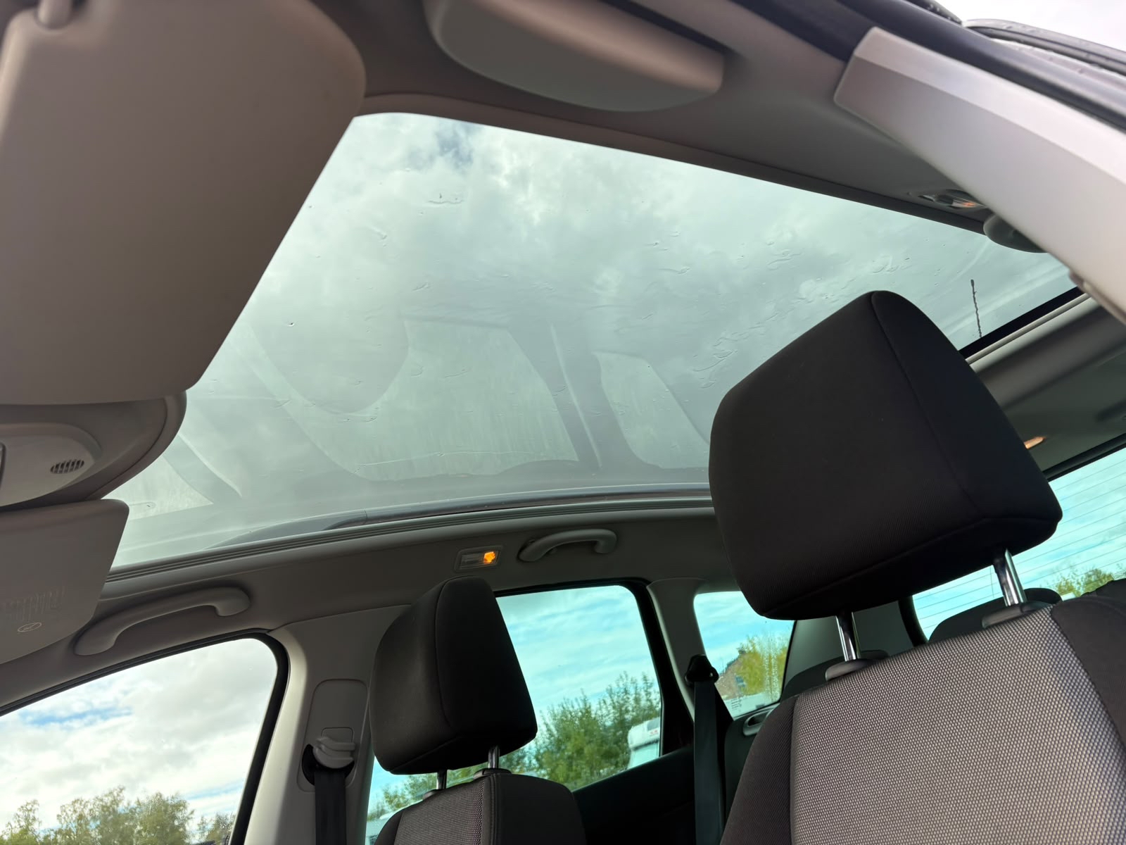 Peugeot 308 SW 1.6 e-HDi FAP EGS 2012, bild 7/7