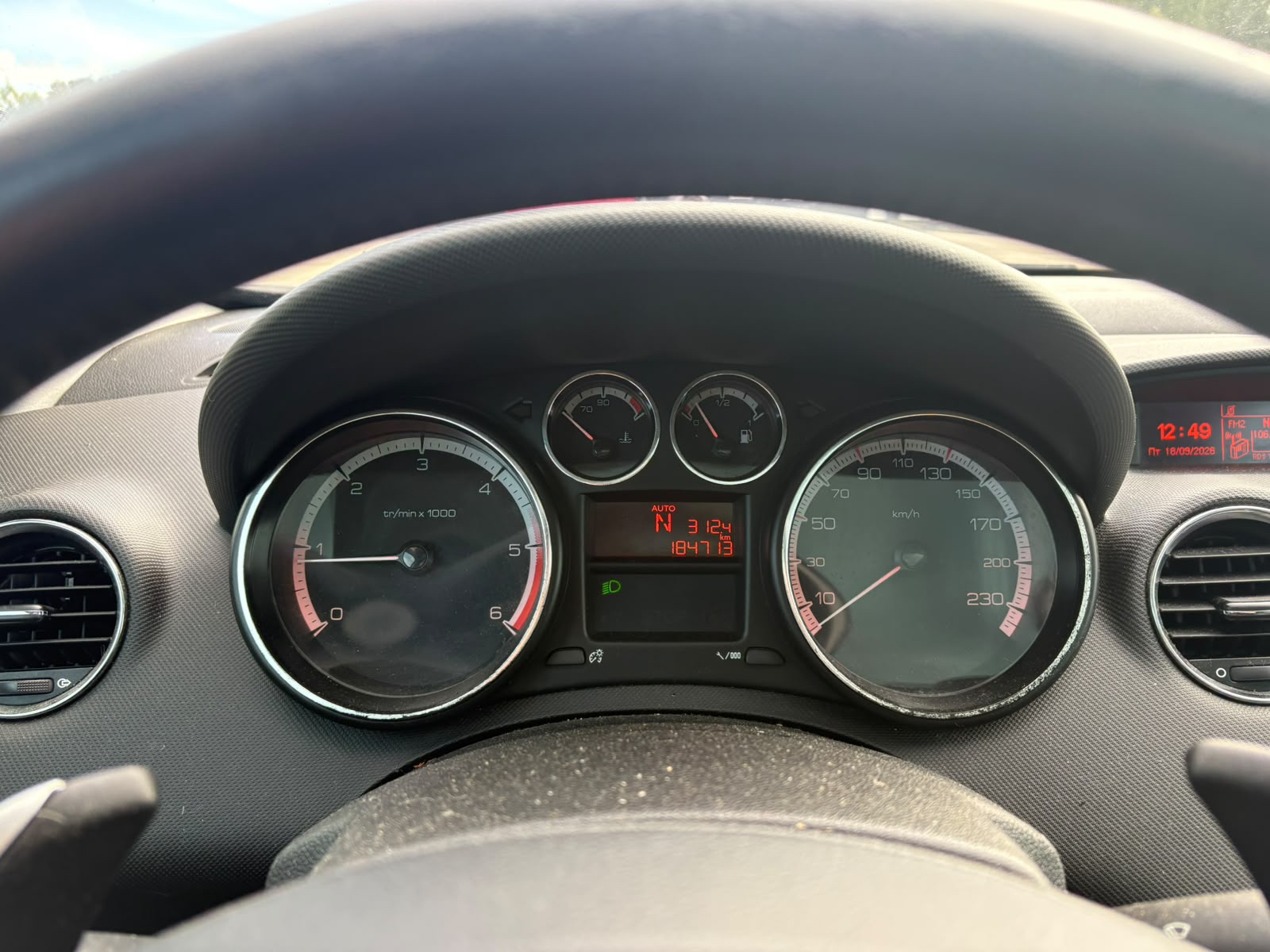 Peugeot 308 SW 1.6 e-HDi FAP EGS 2012, bild 6/7
