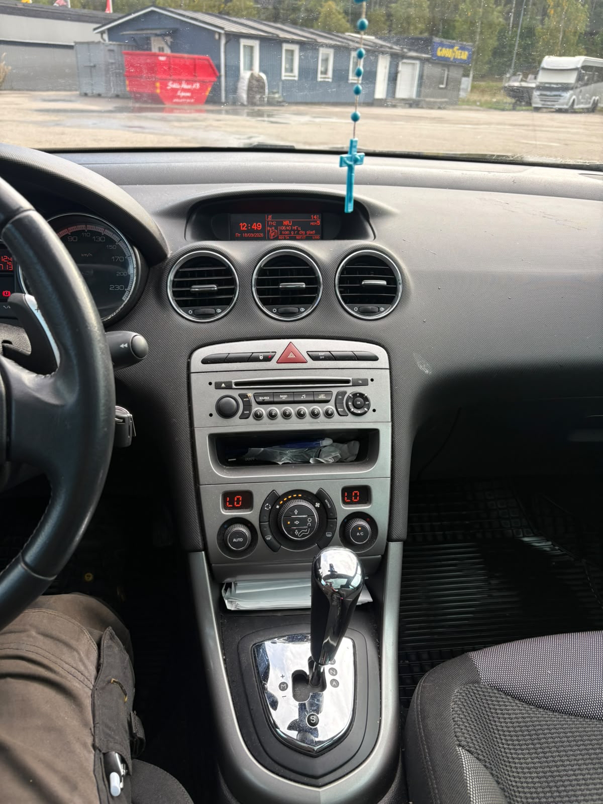 Peugeot 308 SW 1.6 e-HDi FAP EGS 2012, bild 5/7