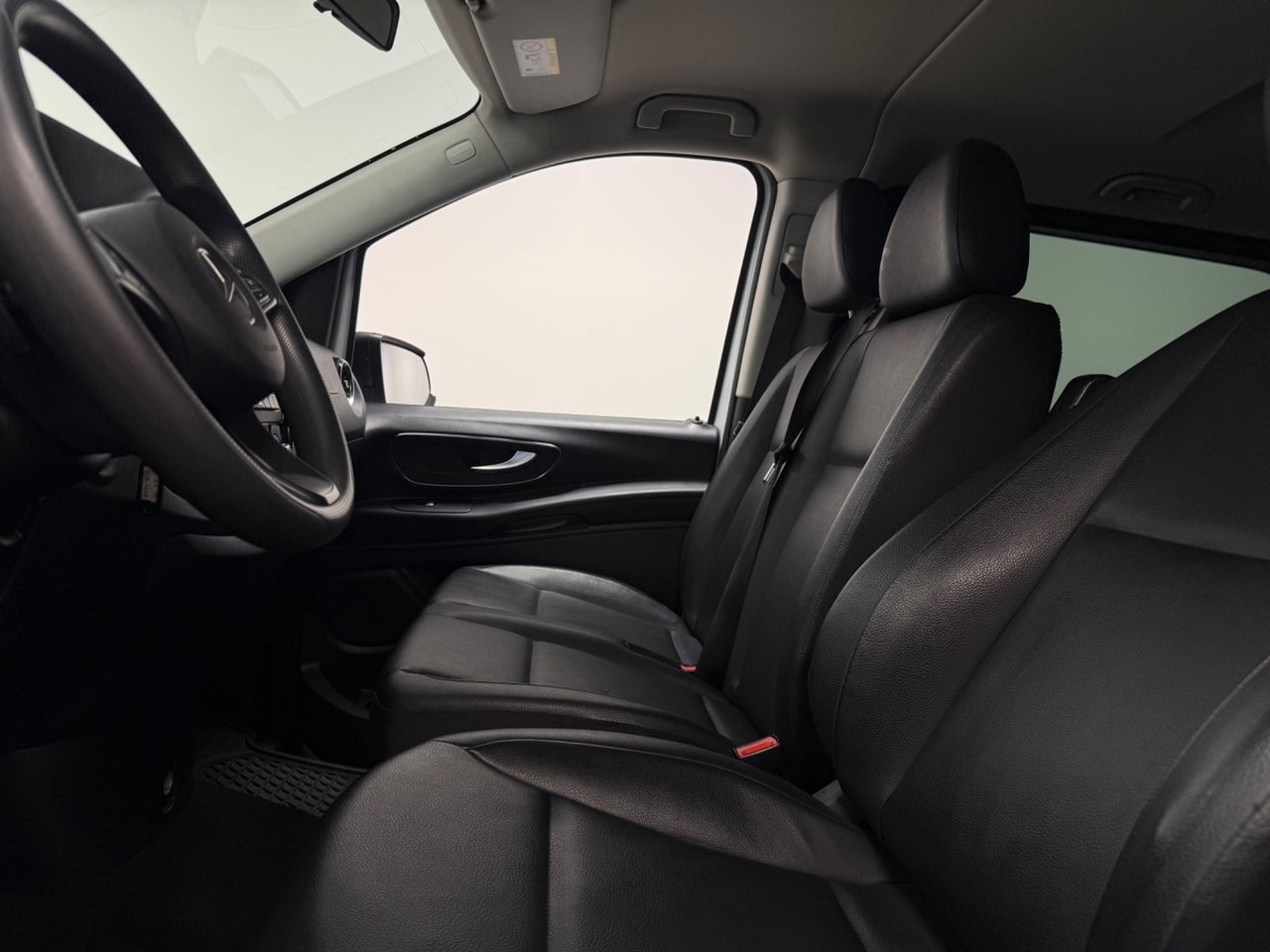 Mercedes-Benz Vito 2021, bild 7/10