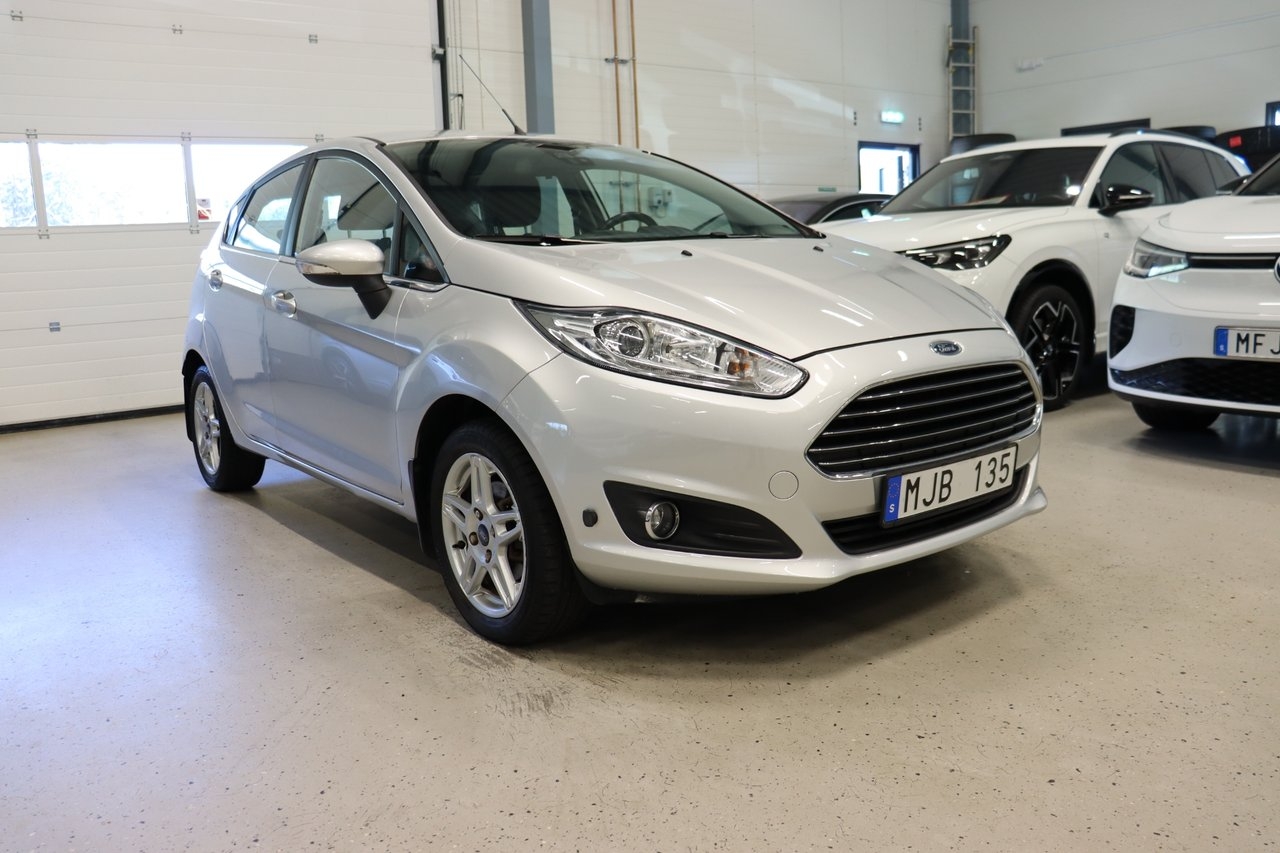Ford Fiesta 2014, bild 2/10