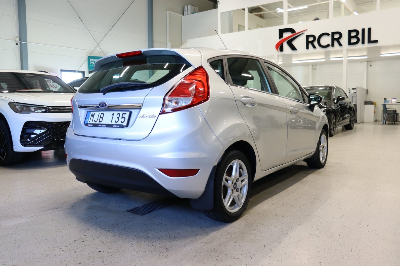 Ford Fiesta 2014, bild 5/10
