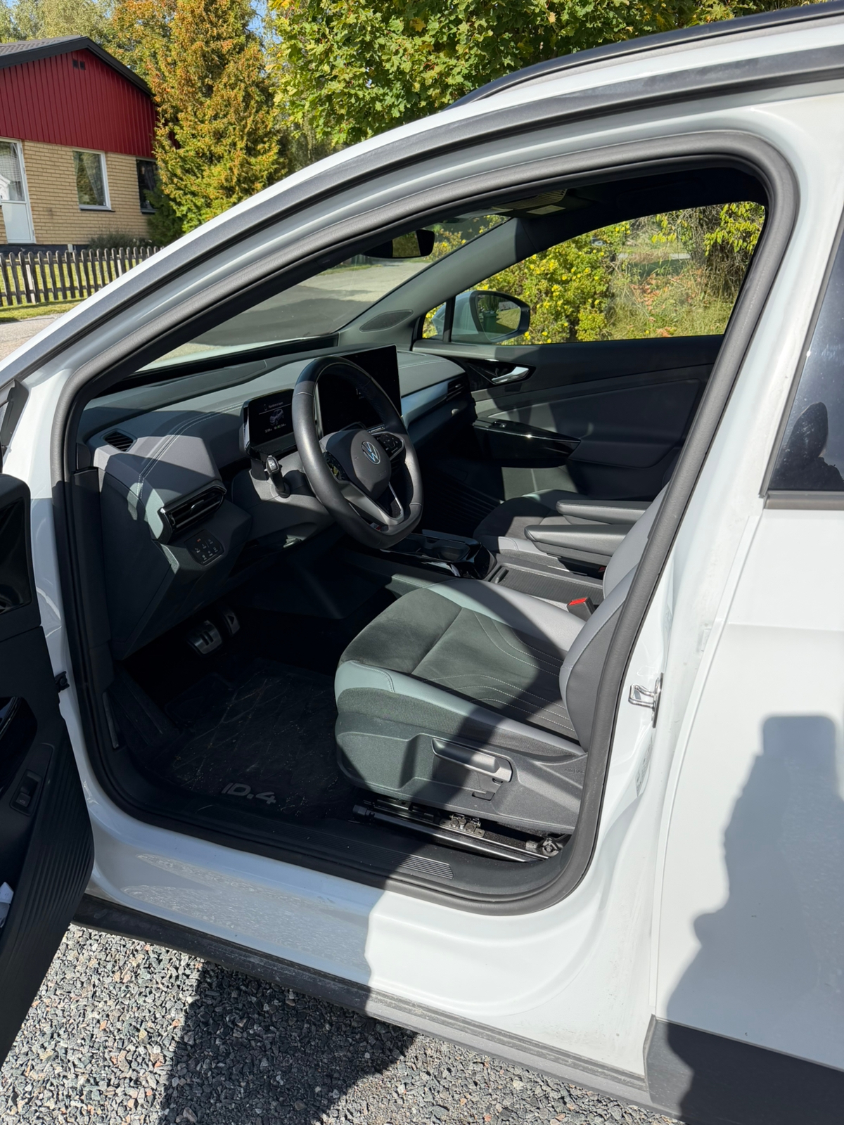 Volkswagen ID.4 2025, bild 3/4