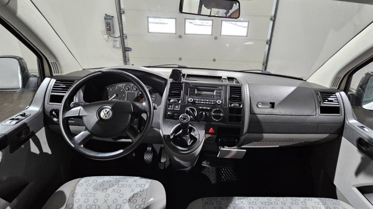 Volkswagen Transporter 2009, bild 3/10