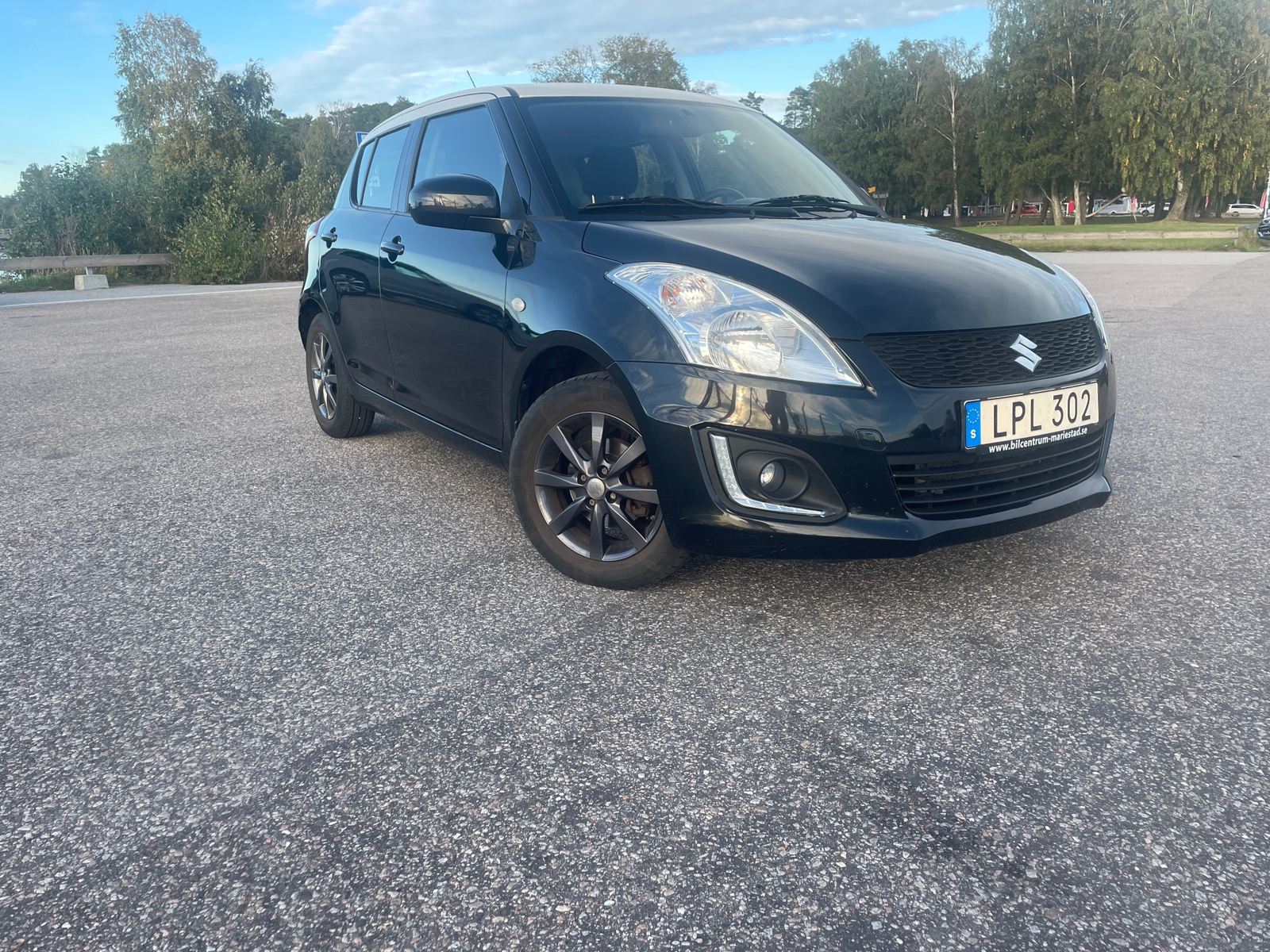 Suzuki Swift 2016, bild 3/7