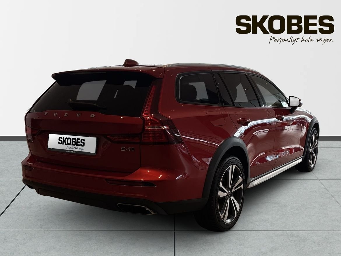 Volvo V60 Cross Country 2021, bild 7/10