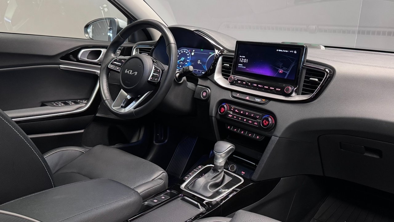 Kia Ceed 2024, photo 7/10