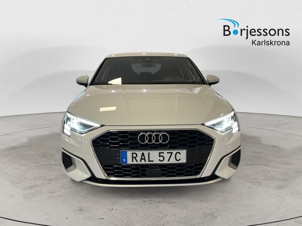 Audi A3 2023, bild 5/10