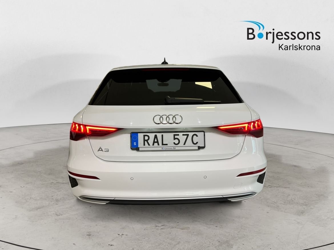 Audi A3 2023, bild 4/10