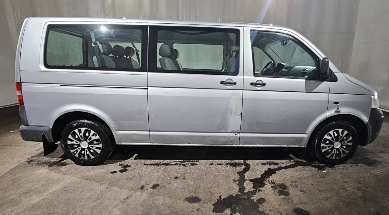 Volkswagen Caravelle 2006, bild 7/10