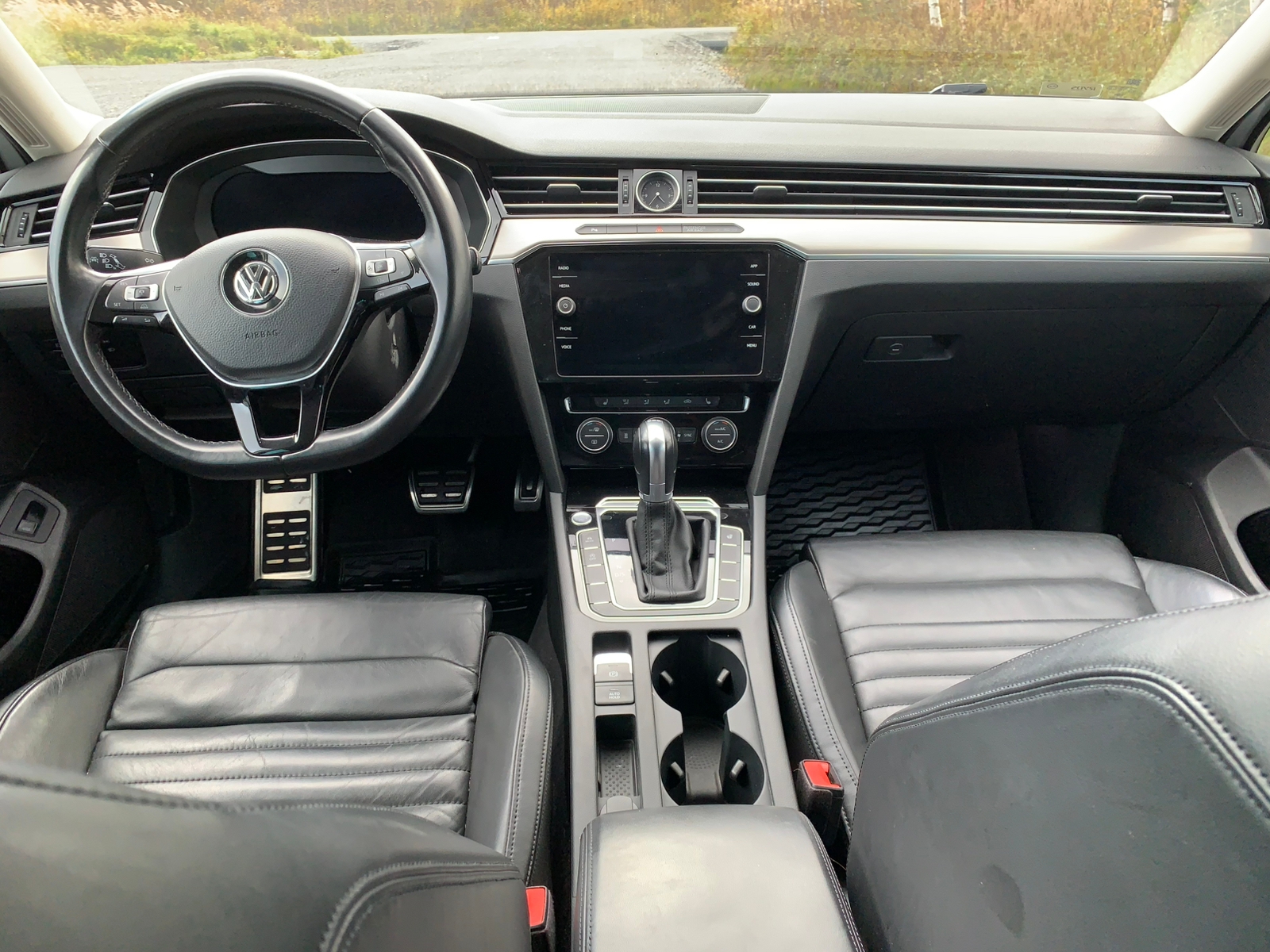 Volkswagen Passat 2018, bild 6/10
