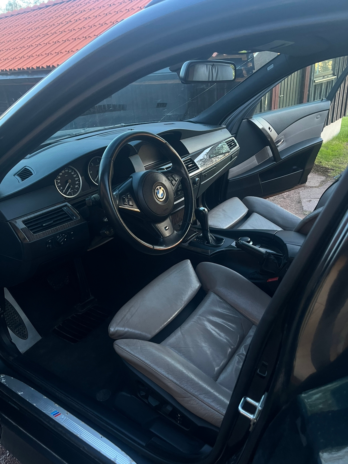 BMW 530 d Touring Automatisk 2007, bild 3/8